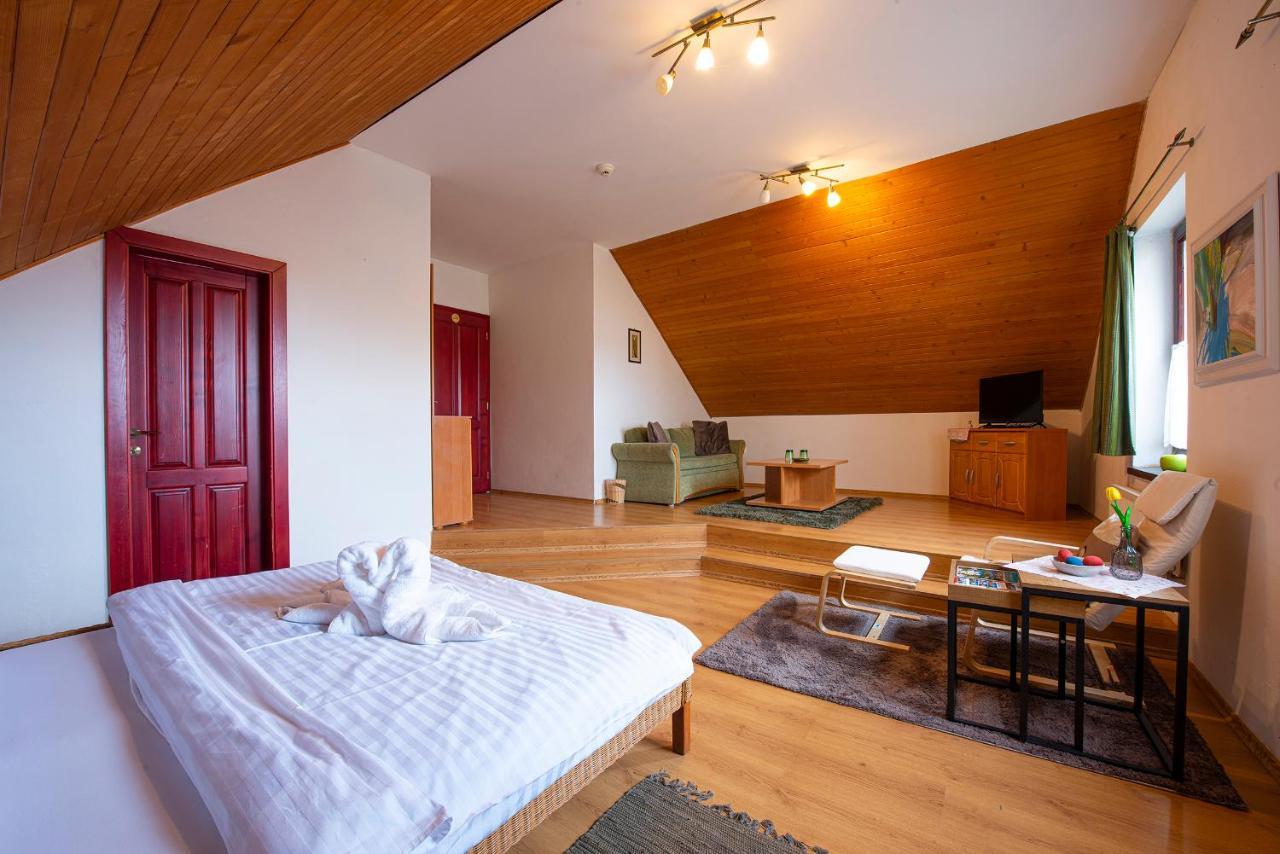 Penzion Familia Hotell Poprad Eksteriør bilde