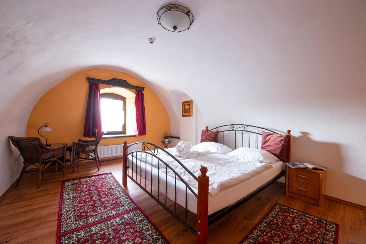Penzion Familia Hotell Poprad Eksteriør bilde