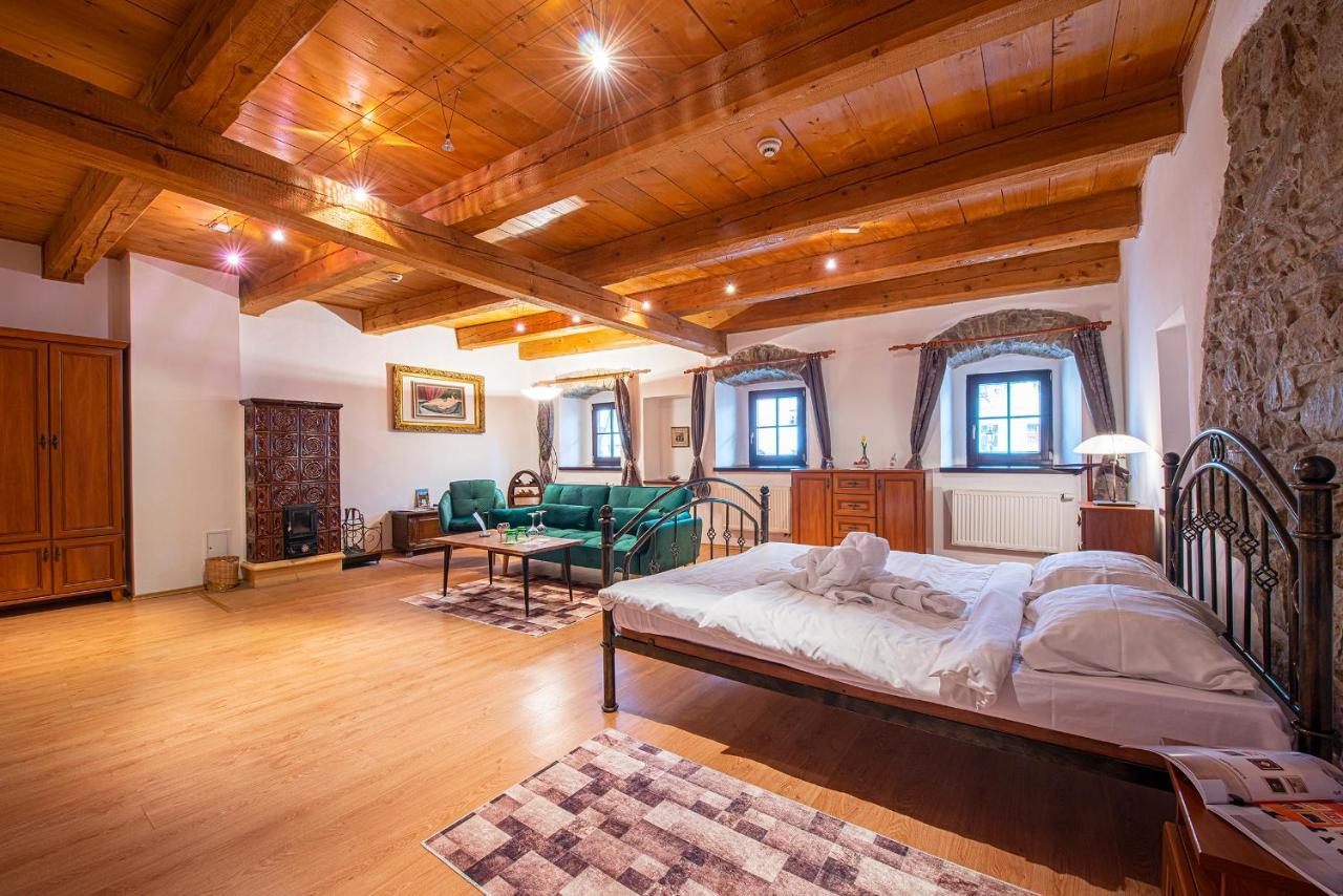 Penzion Familia Hotell Poprad Eksteriør bilde